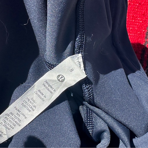 Lululemon wunder train bundle- size 8 - Picture 6 of 9